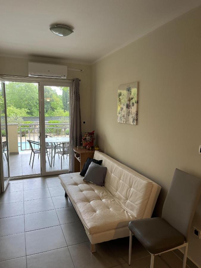 Apartmani Ivica Кърк Екстериор снимка