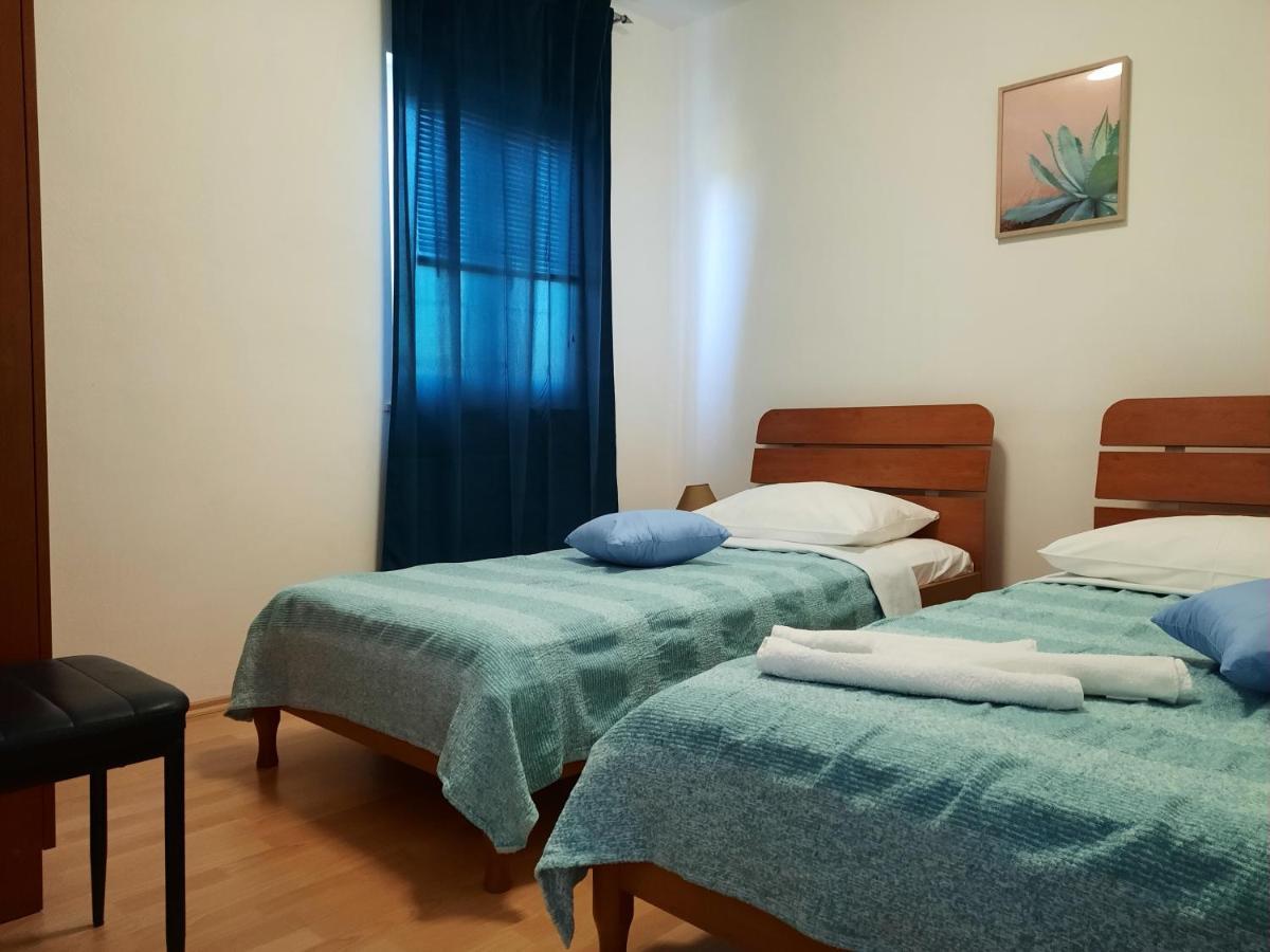 Apartmani Ivica Кърк Екстериор снимка