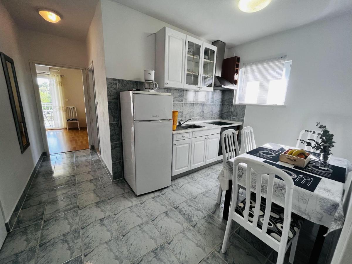 Apartmani Ivica Кърк Екстериор снимка