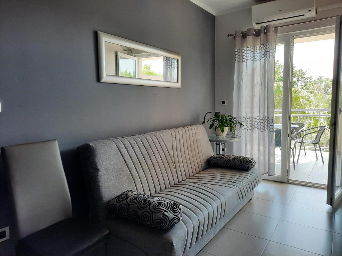 Apartmani Ivica Кърк Екстериор снимка